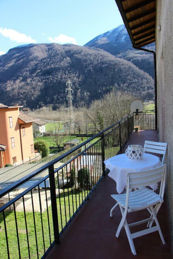 Casa Di Gianni Apartment Primaluna Luaran gambar