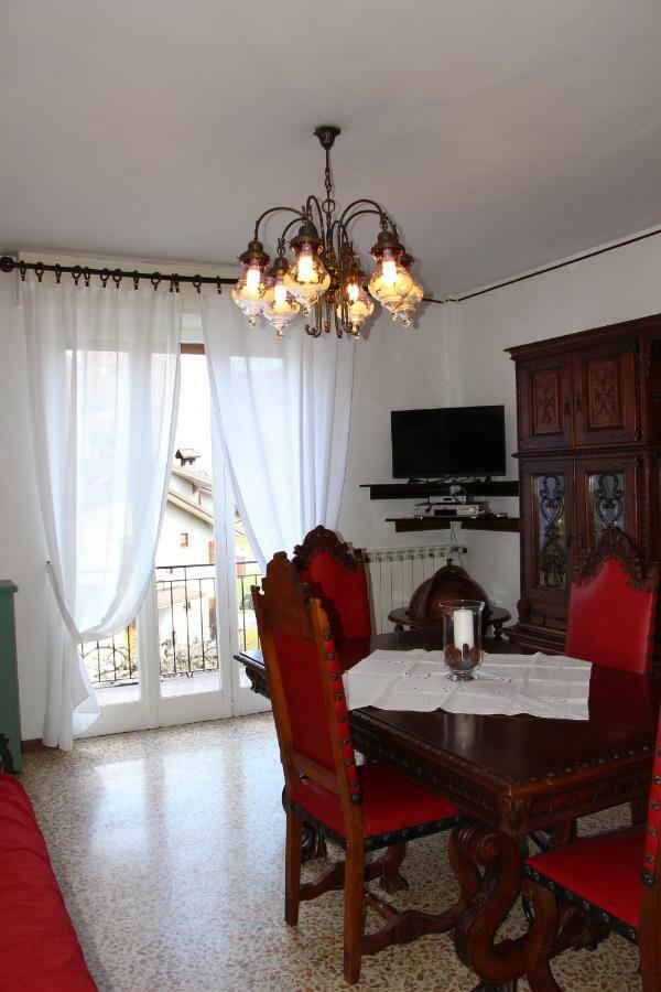 Casa Di Gianni Apartment Primaluna Luaran gambar
