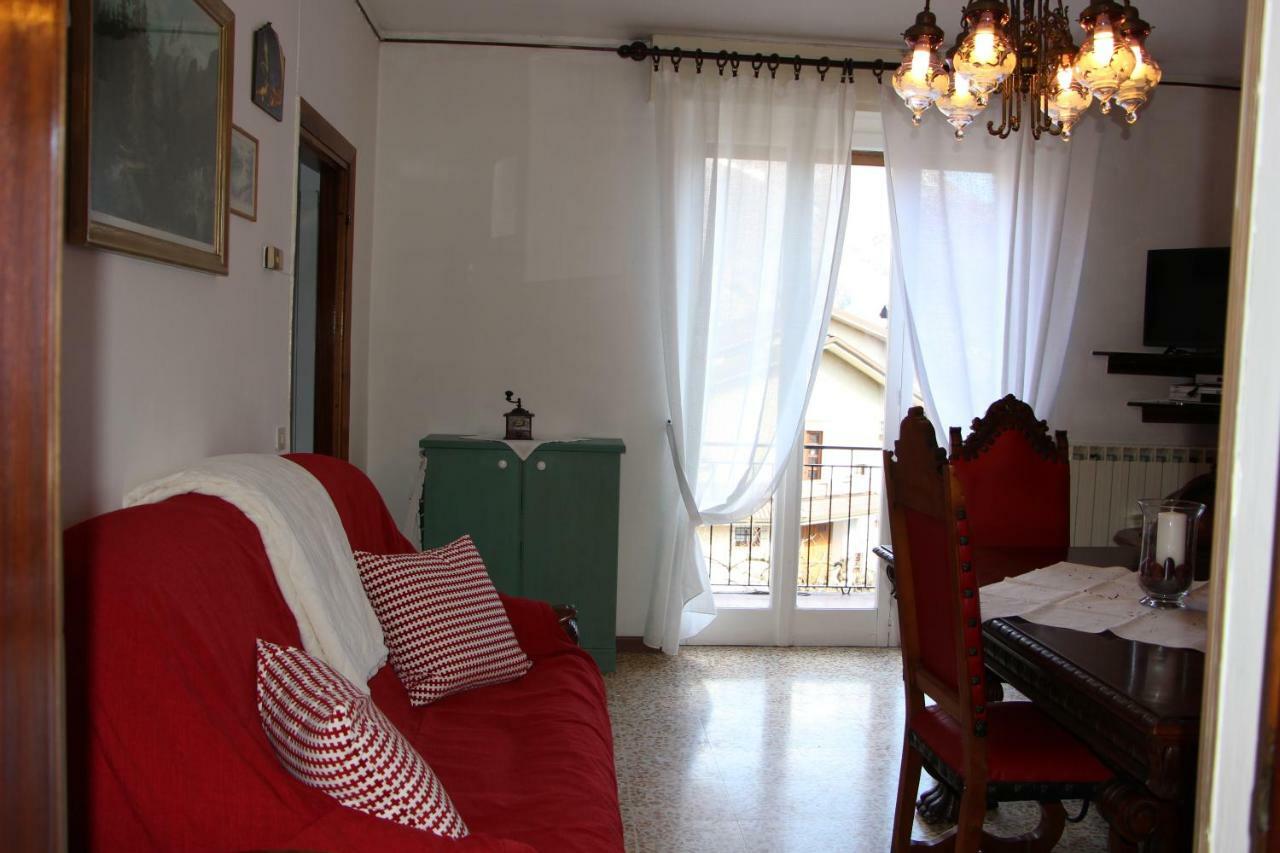 Casa Di Gianni Apartment Primaluna Luaran gambar